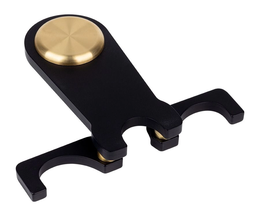 Tiger Paw 3-Cue Holder 1 Tiger Paw 3-Cue Holder